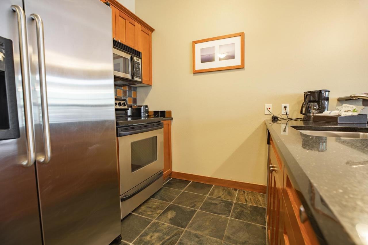 The Village At Palisades Tahoe Olympic Valley  Exterior photo