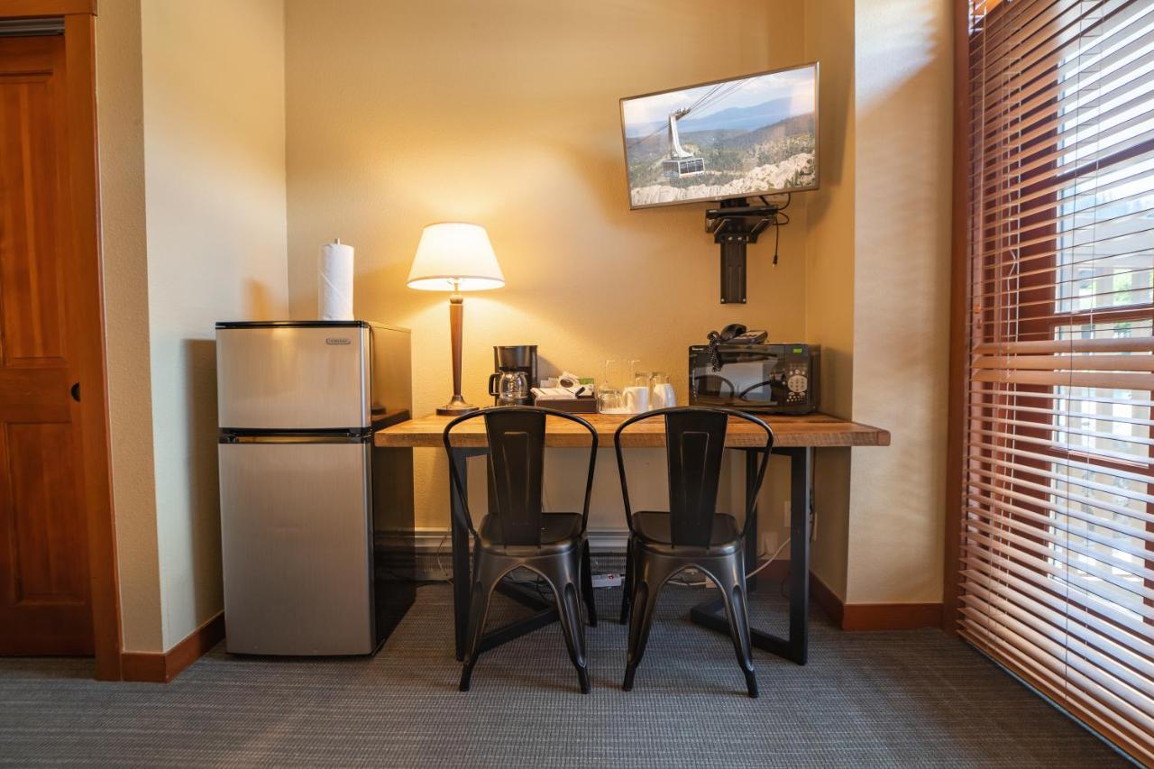 The Village At Palisades Tahoe Olympic Valley  Exterior photo